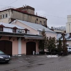 Новая Басманная улица 23а c6, Службы северо-западные