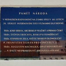 Plaque on the church in Mladá Vožice