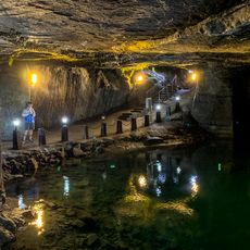 Cehennemağzı Cave