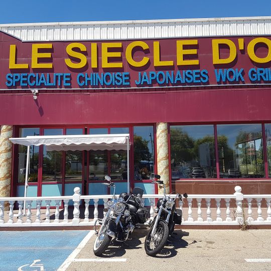 Le Nouveau Siecle D'or