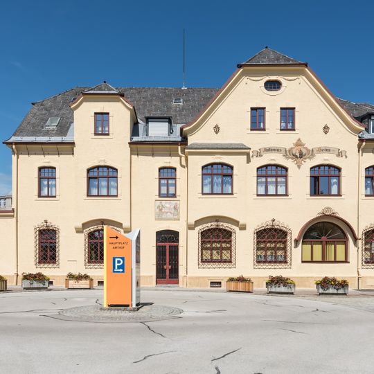 Antoniusheim, Feldkirchenerhof