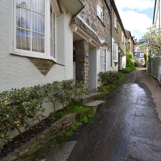 Friday Cottage  Poll Cottage