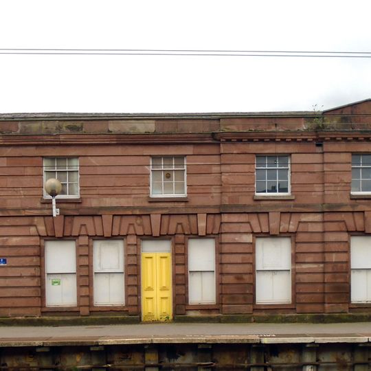 Range On South Side Of Edge Hill Station