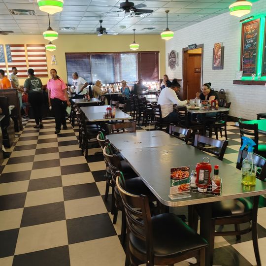 Metro Diner