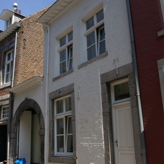 Gate Sint Bernardusstraat 5, Maastricht
