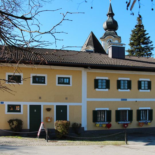 Volksschule Arnsdorf