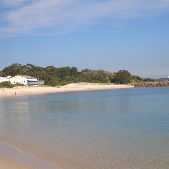 Phillip Bay