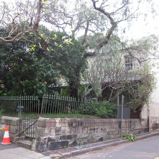 Fitzroy Terrace, Redfern