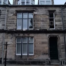 19 Queen's Gardens, St Andrews