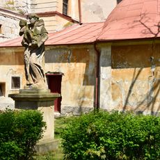 Socha svatého Antonína Paduánského u kostela v Liběšicích