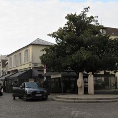 Fontaine, Place des Grès