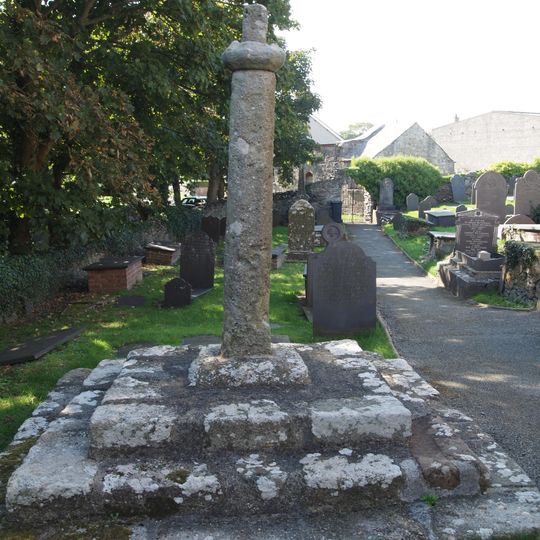 Cross in churchyard of Church of St Eilian