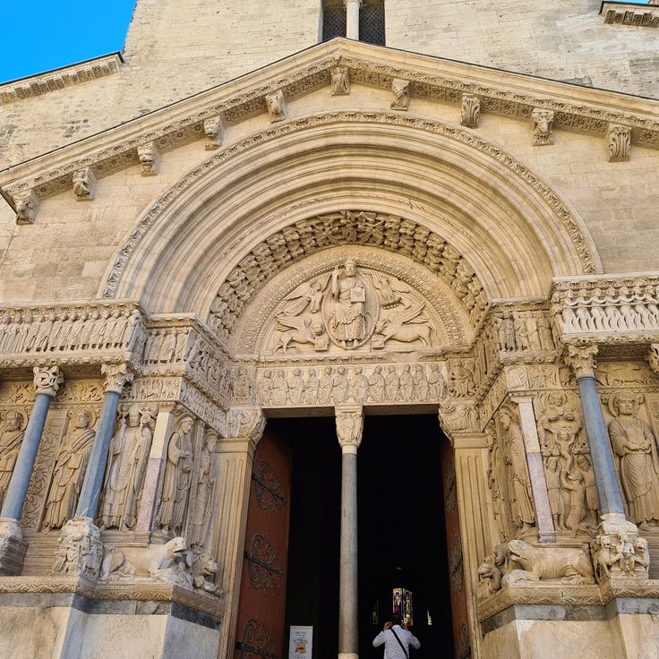 Church of St. Trophime, Arles