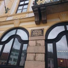 Pamětní deska na budově městského úřadu v Písku