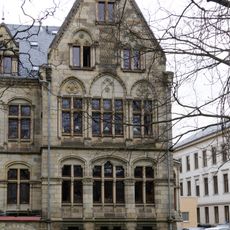 Villa mit Nebengebäude Dr.-Friedrichs-Ring 4; 4a