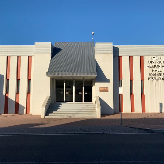 Lyell District Memorial Hall