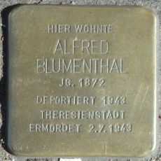 Stolperstein en memoria de Alfred Blumenthal