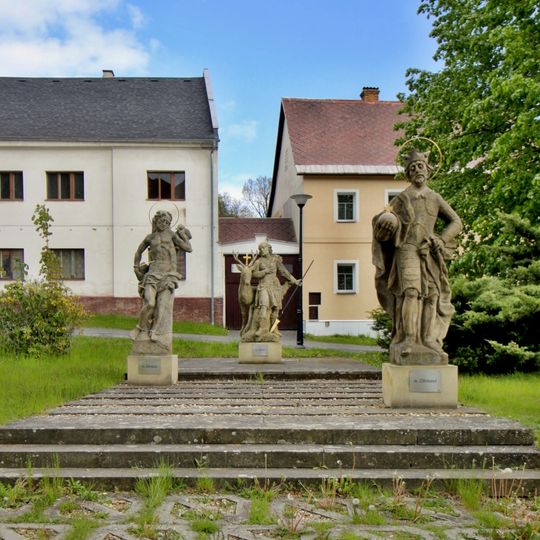 Socha svatého Huberta na náměstí 5. května v Stráži pod Ralskem