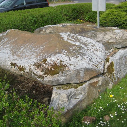 Steinkiste von Calden