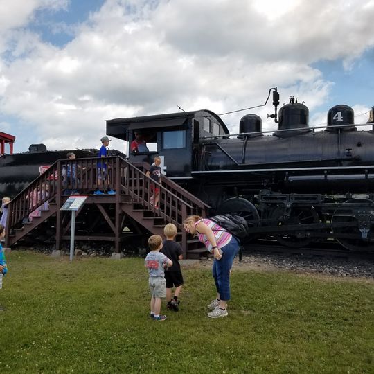Lumberjack Steam Train & Camp 5 Museum