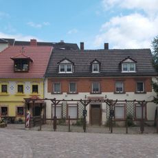 Wohnhaus in geschlossener Bebauung Mühlplatz 1