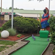 General Custer’s Golf & Gulp