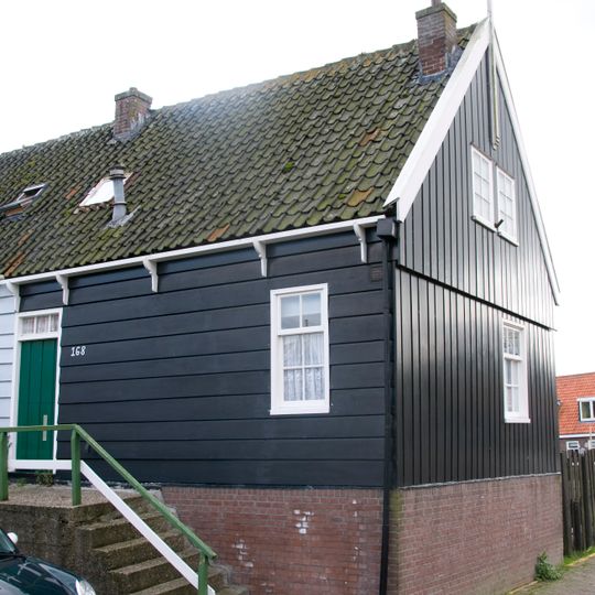 Kerkbuurt 168, Marken