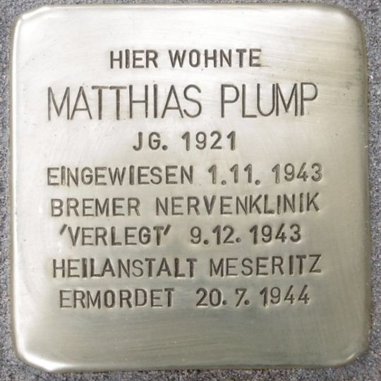 Stolperstein dedicated to Matthias Plump