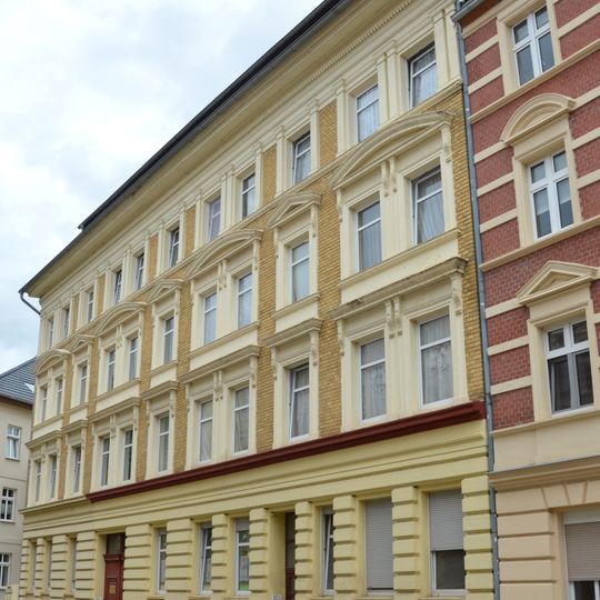 Braunschweiger Straße 101, 102