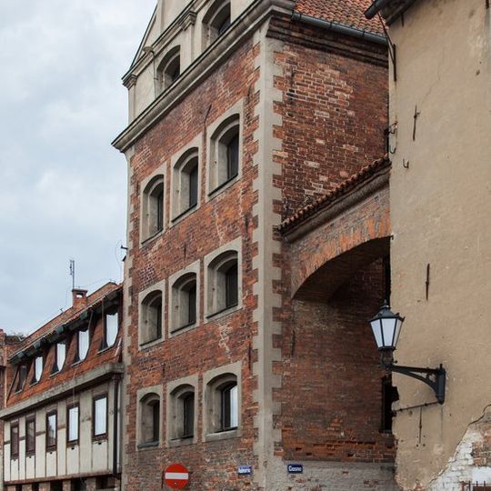 11 Podmurna Street in Toruń