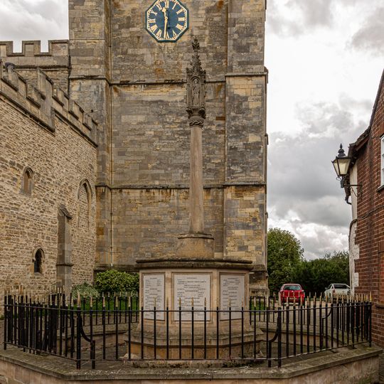 Newport Pagnell War Memorial