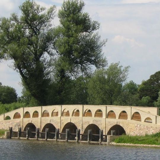 Pakruojo dvaro tiltas