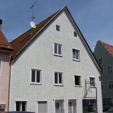 Weinstraße 6/8