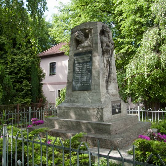 Pomník padlým v Tučapech