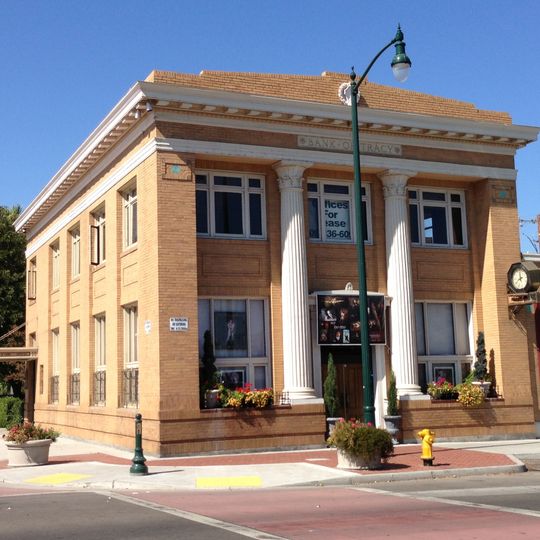Bank of Tracy