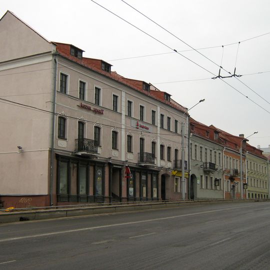 Дом па вуліцы Максіма Багдановіча, 11