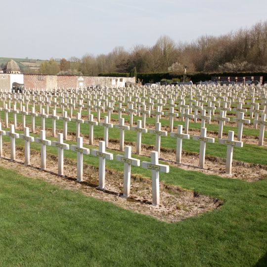 Carré militaire français de Doullens