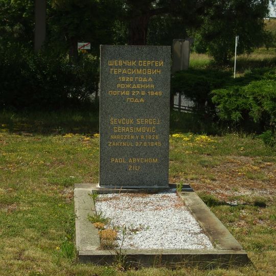 Pomník padlého vojáka ve Staré Huti