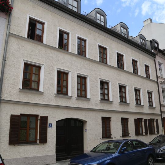 Vorstadthaus