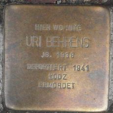 Stolperstein dedicated to Uri Behrens