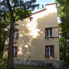 Kolónia Krajinské domky, dom bytový