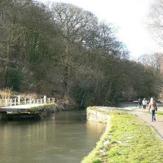 Leeds And Liverpool Canal, Lodge Bridge