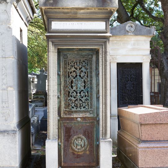 Grave of Flamant-Poirier