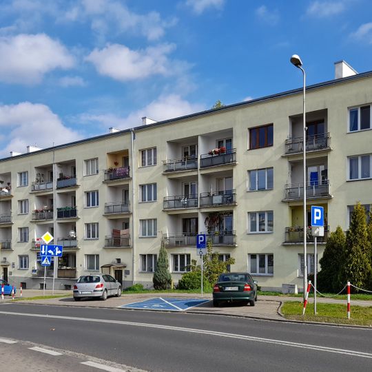 Blok przy ul. Sienkiewicza 24