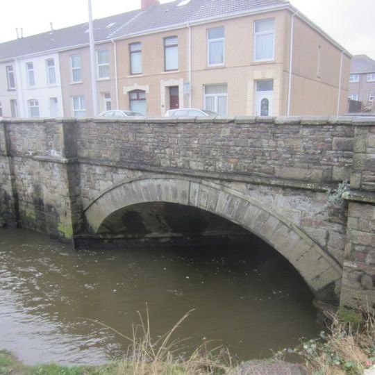 Bridge Over River Lliedi,Old Castle Road