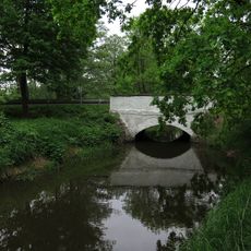 Most 24-005 se sochou svatého Jana Nepomuckého