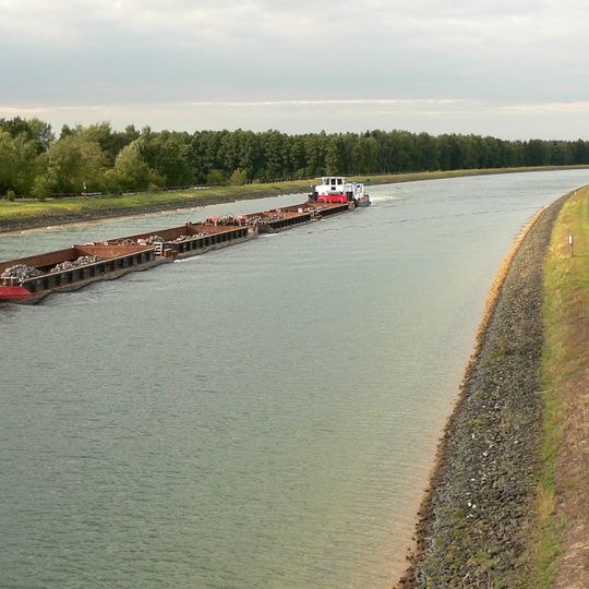 Elbe Lateral Canal