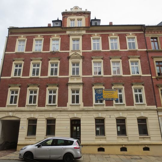 Mietshaus in ehemals geschlossener Bebauung Bergstraße 54