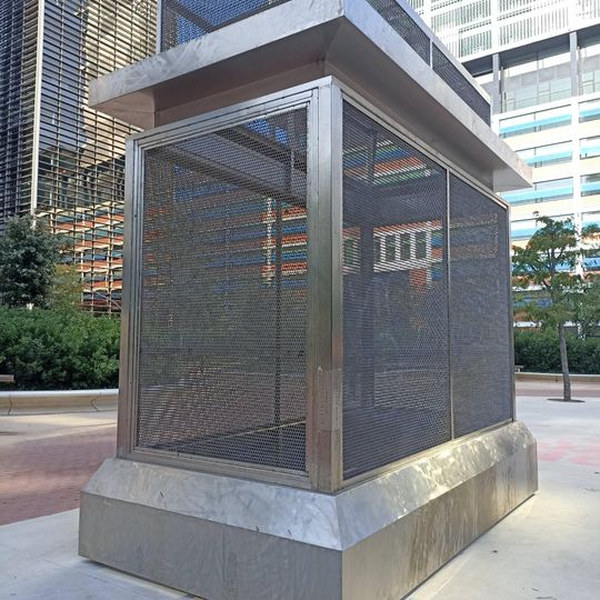 Himne, mite i paradís