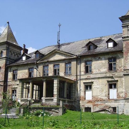 Czerwięcice Palace